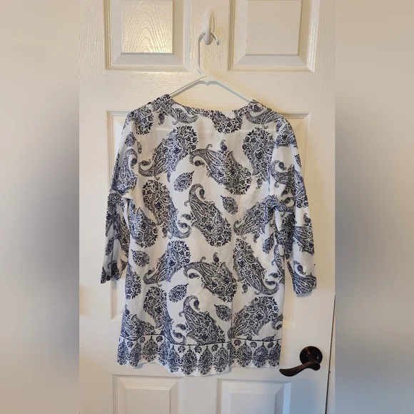 Paisley White & Blue Blouse - Picture 2 of 5